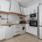 Bright Modern-1Bedroom 1Bath-Delicias